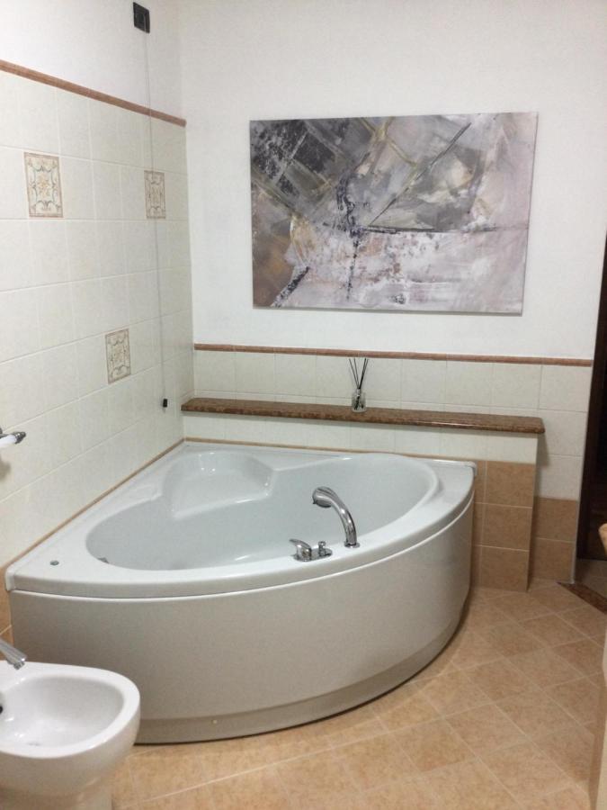 B&B Corte Sant'Angelo 파시라노 외부 사진